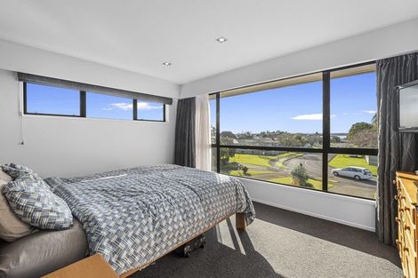 Photo of property in 43 Freyberg Street, Otumoetai, Tauranga, 3110