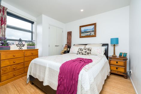 Photo of property in 11 Takahe Place, Mangawhai, 0505