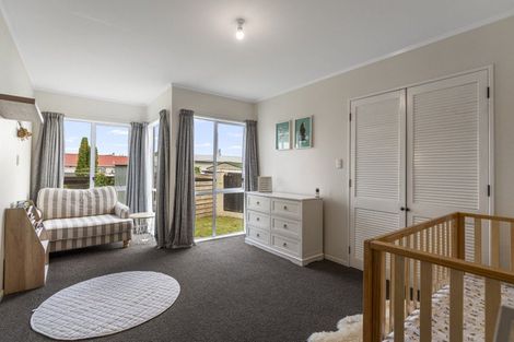 Photo of property in 2 Newberry Place, Richmond Heights, Taupo, 3330