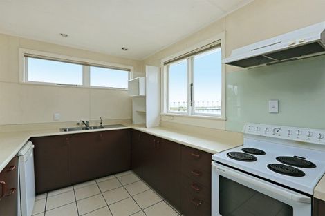 Photo of property in 43 Seddon Crescent, Marewa, Napier, 4110