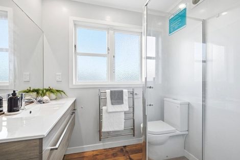 Photo of property in 31 Highbury Road, Highbury, Wellington, 6012