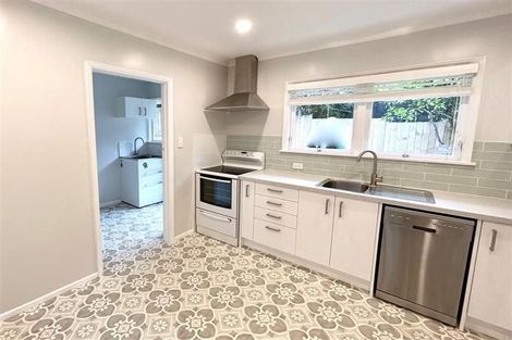 Photo of property in 3/19 Mount Carmel Place, Meadowbank, Auckland, 1072