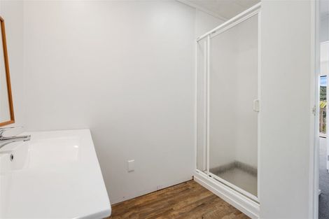 Photo of property in 79 Yorke Road, Haruru, 0204