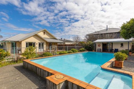 Photo of property in 35 Percy Street, Blenheim, 7201
