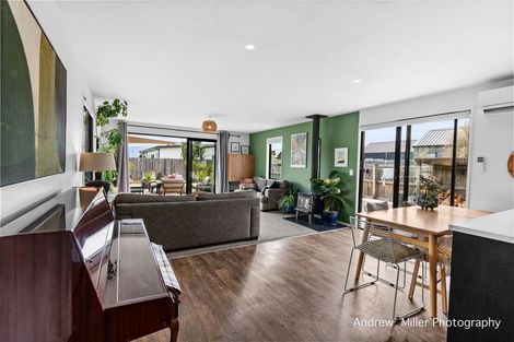 Photo of property in 16 Kingfisher Crescent, Albert Town, Wanaka, 9305