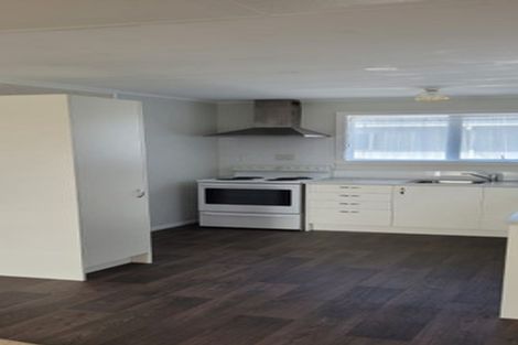 Photo of property in 1/10 Ropiha Street, Fitzroy, New Plymouth, 4312