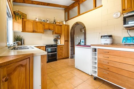 Photo of property in 23 Hatton Road, Orewa, 0931