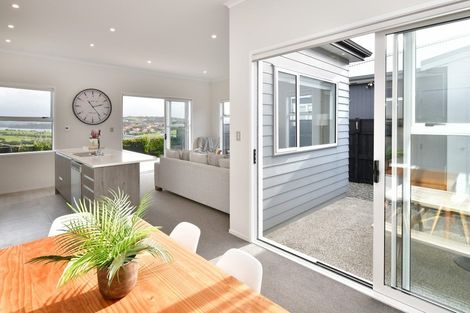 Photo of property in 63 Barcliff Terrace, Gulf Harbour, Whangaparaoa, 0930