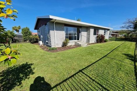 Photo of property in 19 Stacey Place, Woolston, Christchurch, 8062