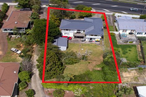 Photo of property in 61 West Coast Road, Glen Eden, Auckland, 0602