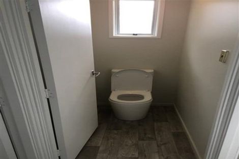 Photo of property in 1 Selsey Lane, Manurewa, Auckland, 2102