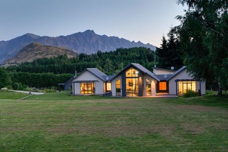 Photo of property in 310a Littles Road, Dalefield, Queenstown, 9371