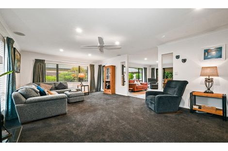 Photo of property in 11 Armour Place, Halswell, Christchurch, 8025