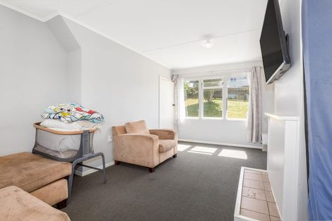 Photo of property in 78-80 Hereford Street, Cannons Creek, Porirua, 5024