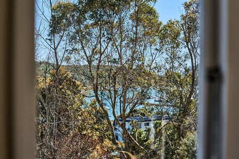 Photo of property in 8 Kiriwai Road, Paremata, Porirua, 5024