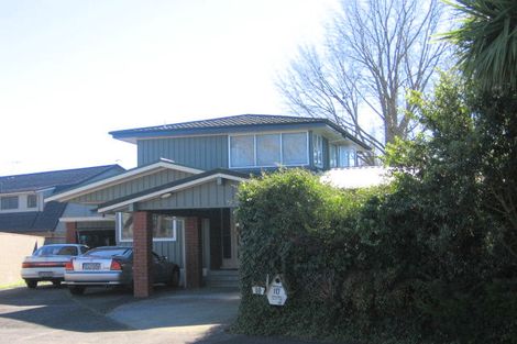 Photo of property in 10 Lynwood Place, Chedworth, Hamilton, 3210