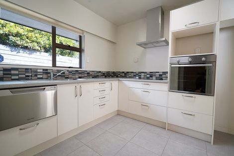 Photo of property in 18a Montgomery Terrace, Hokowhitu, Palmerston North, 4410