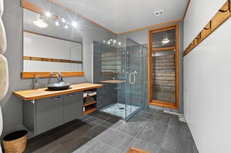 Photo of property in 80 Spencer Road, Lake Tarawera, Rotorua, 3076