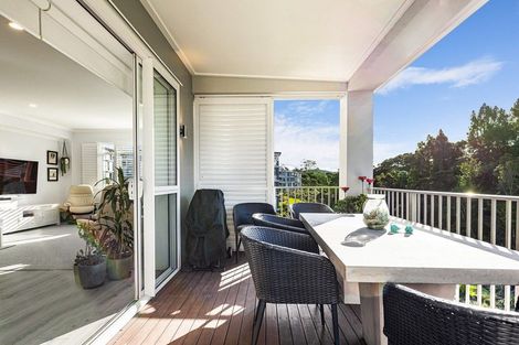 Photo of property in 42 Eaves Bush Parade, Orewa, 0931