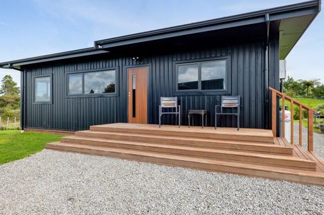 Photo of property in 621 Climie Road, Cardiff, Stratford, 4391