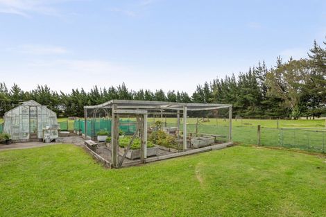 Photo of property in 579 Swamp Road, Puketapu, Napier, 4183