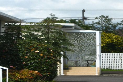 Photo of property in 69a Barrett Street, Westown, New Plymouth, 4310