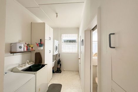 Photo of property in 2 Davidson Crescent, Pahiatua, 4910