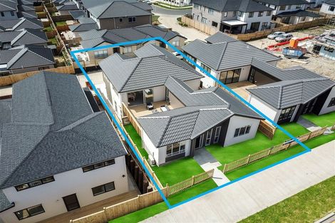 Photo of property in 100 Thomas Road, Flat Bush, Auckland, 2019