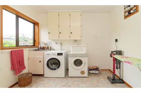 Photo of property in 12 Cobham Court, Kerikeri, 0230