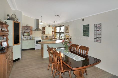 Photo of property in 167 Heretaunga Road, Maharahara, Dannevirke, 4972