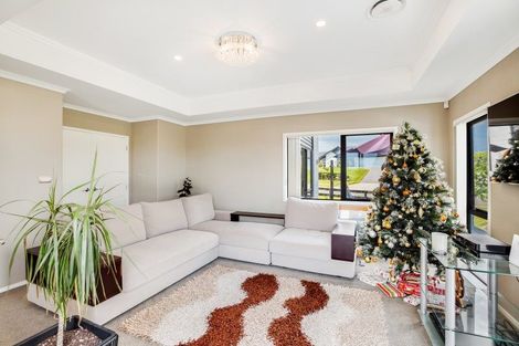 Photo of property in 6 Coach Road, Kingseat, Papakura, 2580