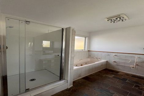 Photo of property in 468 Pine Valley Road, Dairy Flat, Silverdale, 0992