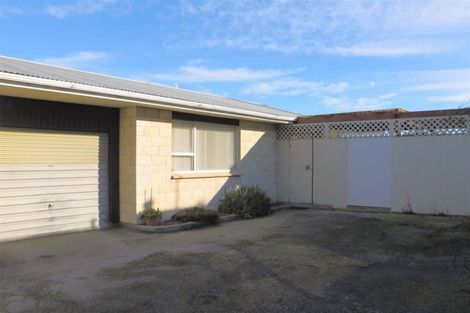 Photo of property in 2/115a King Street, Kensington, Timaru, 7910