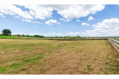 Photo of property in 36a Dyke Road, Karaka, Papakura, 2580