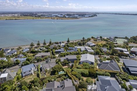 Photo of property in 42 Saint Andrews Hill Road, Mount Pleasant, Christchurch, 8081