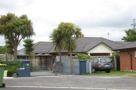 Photo of property in 11 Anton Place, Takanini, 2112