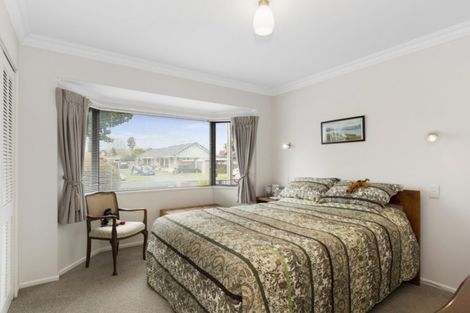 Photo of property in 493c Devonport Road, Tauranga South, Tauranga, 3112