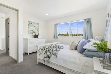 Photo of property in 1/71 Wellington Street, Howick, Auckland, 2014