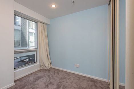 Photo of property in Terrace Heights Apartments, 2c/163 The Terrace, Wellington Central, Wellington, 6011