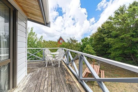 Photo of property in 3 Cantua Close, Totara Heights, Auckland, 2105