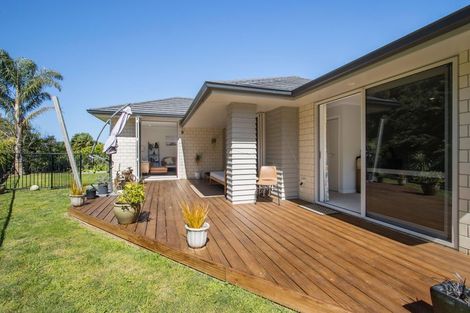 Photo of property in 10 Friis Drive, Katikati, 3178