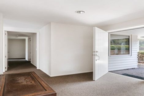 Photo of property in 58 Kayelene Place, Omokoroa, 3114