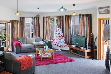 Photo of property in 43 Glenfield Crescent, Mairehau, Christchurch, 8052