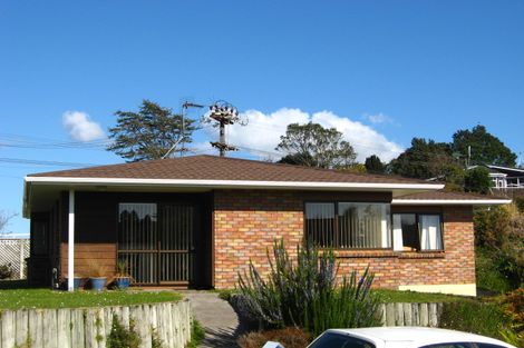 Photo of property in 2 Ruskin Place, Westown, New Plymouth, 4310