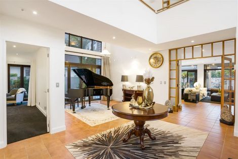 Photo of property in 235 Bleakhouse Road, Mellons Bay, Auckland, 2014