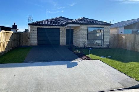 Photo of property in 18 John Raven Lane, Woodend, 7610