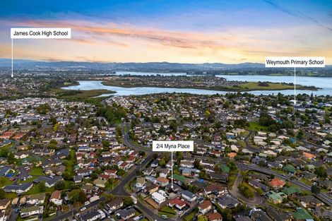 Photo of property in 2/4 Myna Place, Weymouth, Auckland, 2103