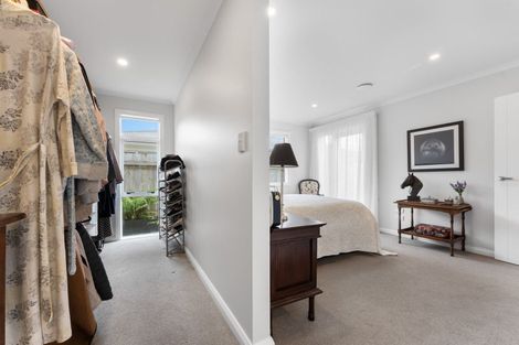 Photo of property in 22 Serenity Crescent, Kelvin Grove, Palmerston North, 4414