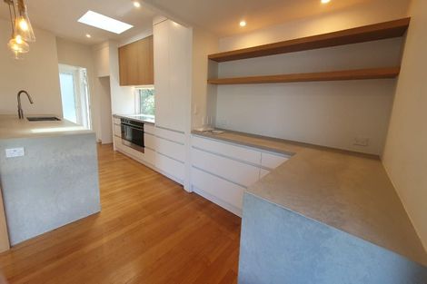 Photo of property in 51 Ngataringa Road, Devonport, Auckland, 0624