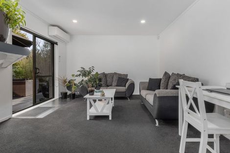 Photo of property in 11 Harry Shaw Way, Raumati South, Paraparaumu, 5032